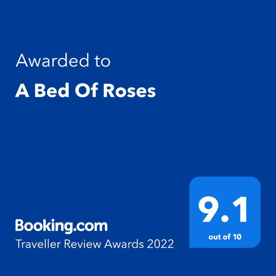 A Bed Of Roses Leilighet Marsalforn Eksteriør bilde
